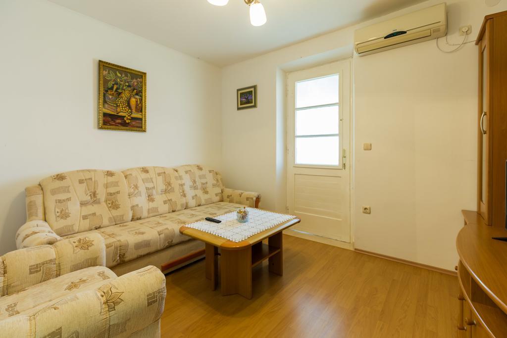 Anika Apartment Dubrovnik Buitenkant foto